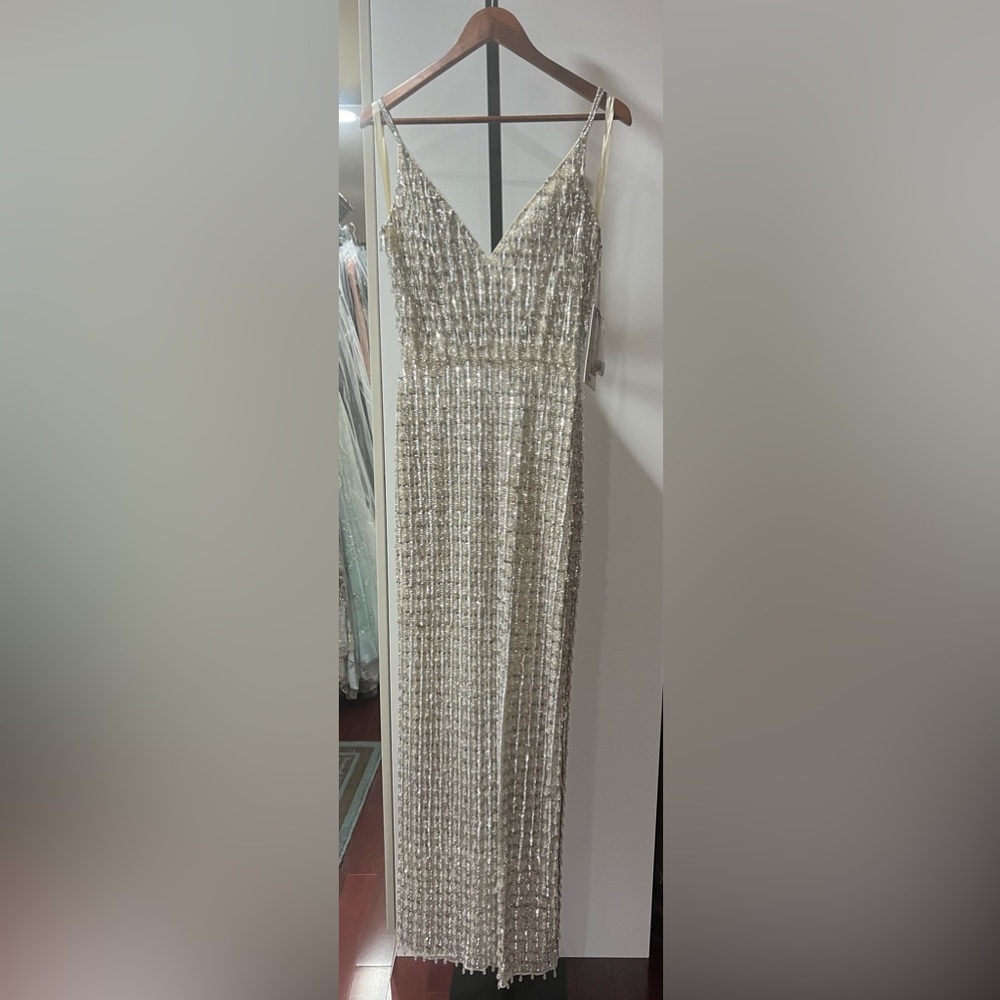 Geometric embellished crystal drop v neck long gown “the Chandelier dress” - Picture 4 of 11
